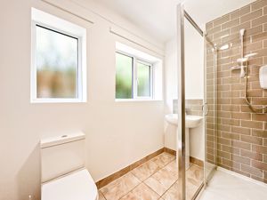 Photo 18- click for photo gallery